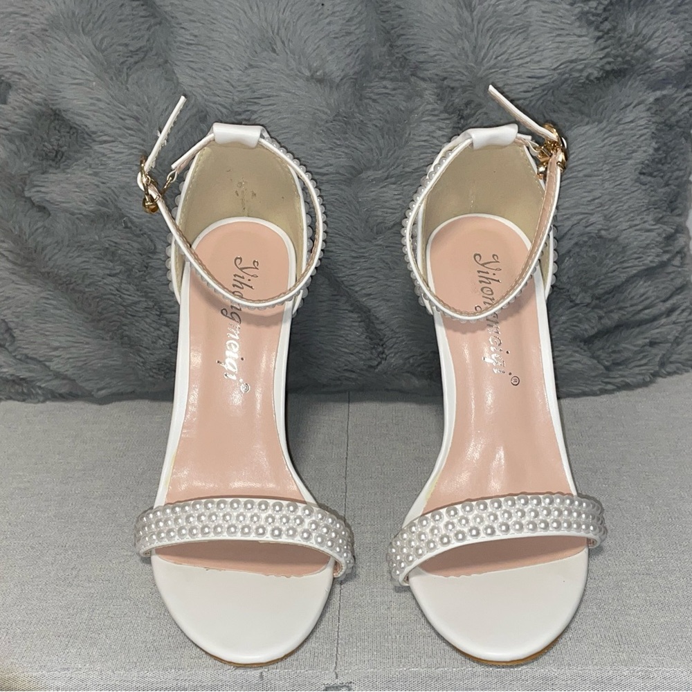 Yihongmeigi Wedding Shoes size 7 1/2